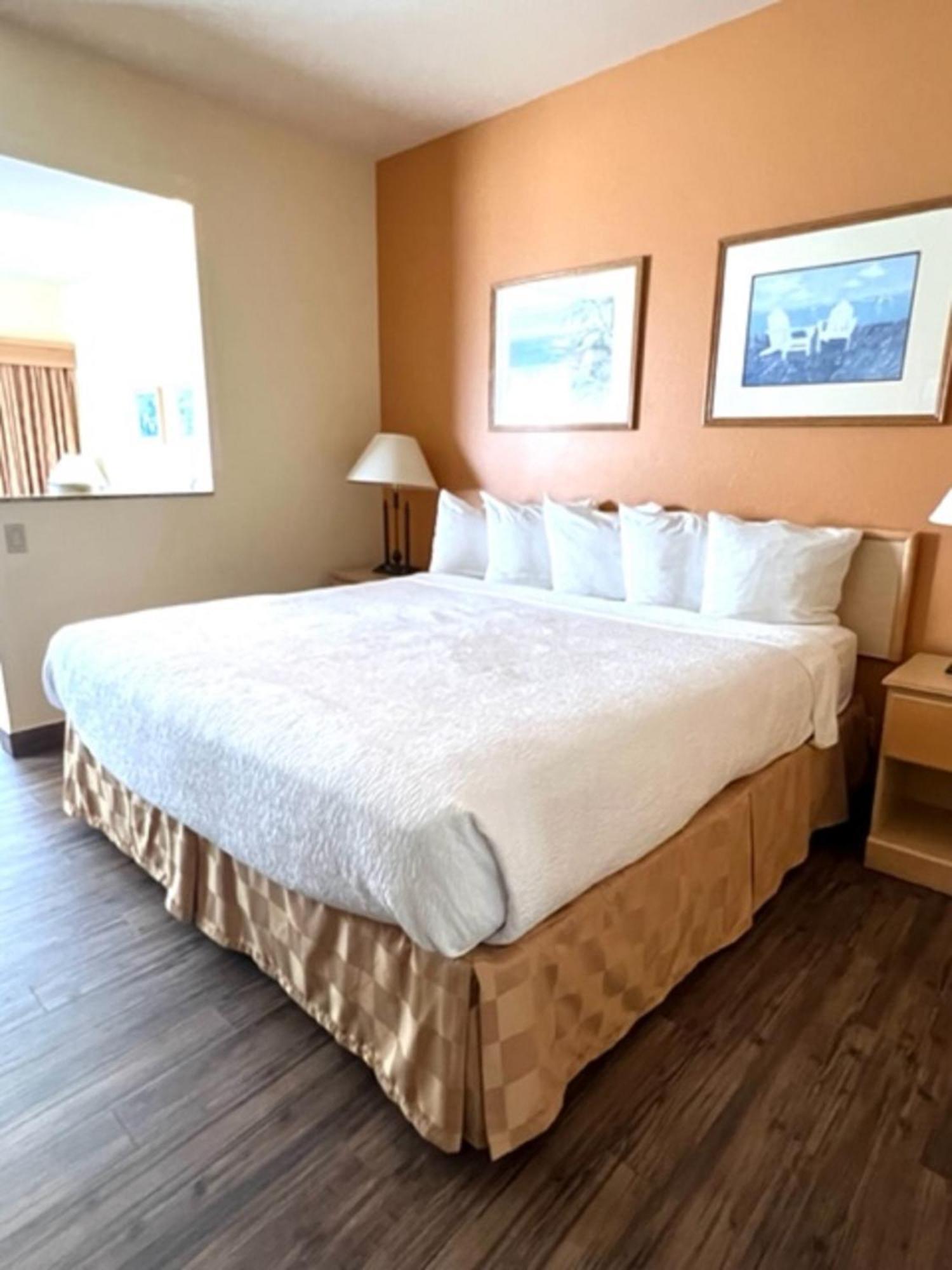Lighthouse Suites Inn Ocean Shores Exteriér fotografie